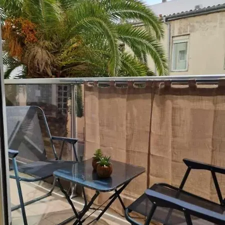 Le Tara Victoire Apartment